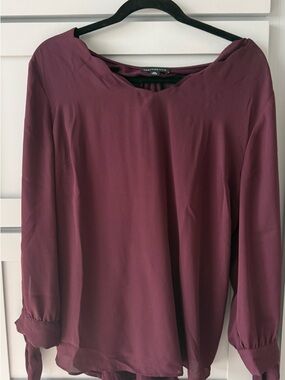 Women's Long-Sleeve Blouse — Burgundy Work-to-Wardrobe Essential